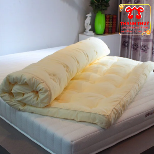 Topper Hoàng Gia Edena